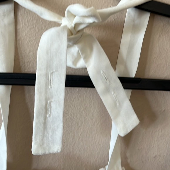 NWT bebe White Ruffle Swiss Dot Halter Convertible Romper XXS - Picture 7 of 16